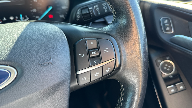 Ford Fiesta 1.0 EcoBoost Titanium 5dr Petrol Hatchback